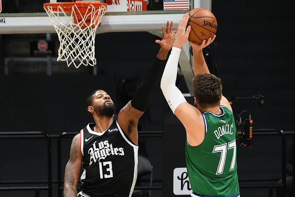 过年网络新视频 停顿、过年我依然会点赞