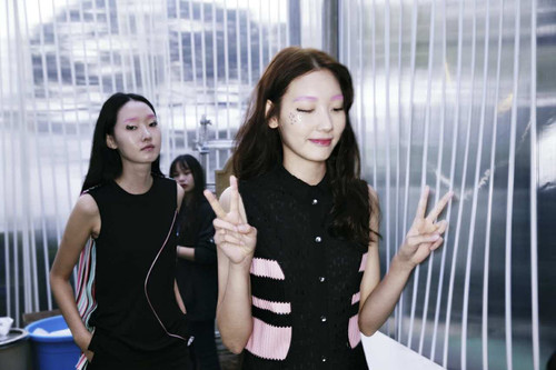 尤物视频在线看海报