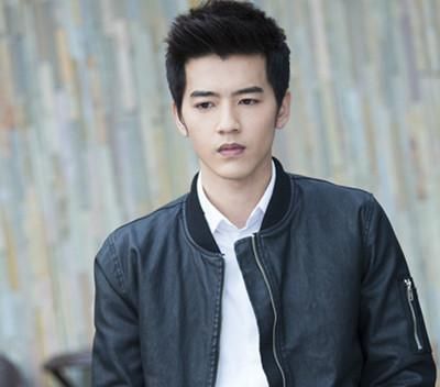 成人国产精品秘片多多海报