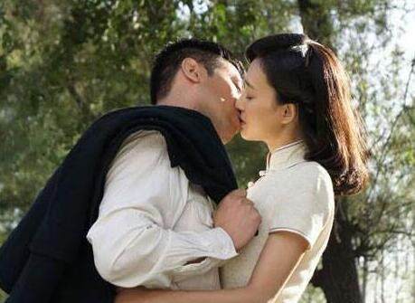 困困狗哭了 铁锈色的困困狗哭黄昏