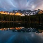 麻豆国产精品va在线观看约