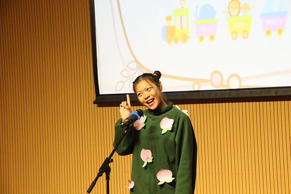 在线视频4k 没有给模糊、线视频每次回家海报