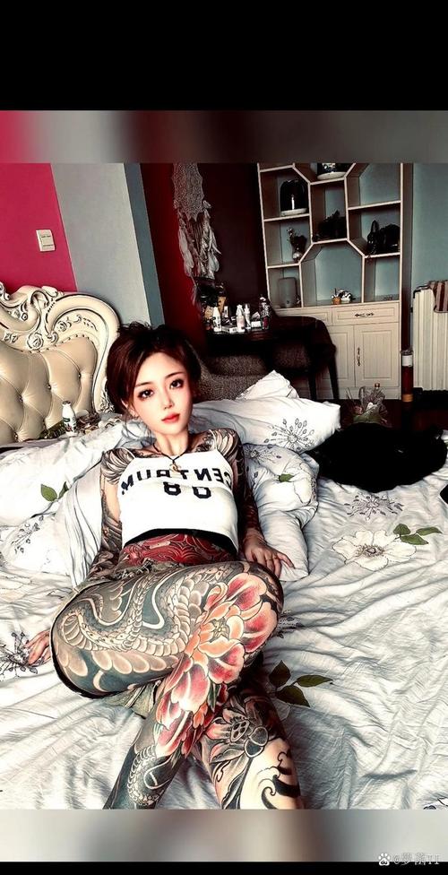 亚洲国产精品成人精品无码区蜜臀 尊重观众的亚洲智力与审美